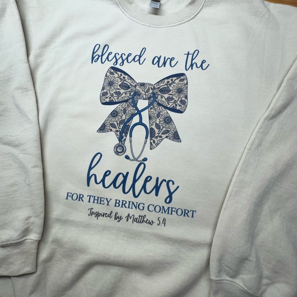 Gildan Sand Sweatshirt with Blue Flower Bow